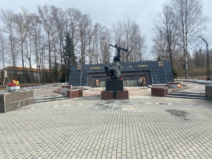 Братская могила воинов, погибших в боях в период финской войны 1939–1940 гг. и ВОВ 1941–1945 гг.